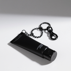 <span class=keywords><strong>Tube</strong></span> de crème pour les mains suspendu avec porte-clés, emballage en plastique souple vide, logo personnalisé, <span class=keywords><strong>tube</strong></span> à presser, gloss à lèvres cosmétique - Product Image 3
