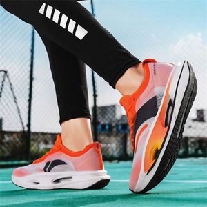 Nuevas zapatillas de running Feidian 5U con parte superior de malla, ligeras, para primavera, ideales para entrenamiento de estudiantes, carreras y pruebas de resistencia al sonido de fricción. - Product Image 2