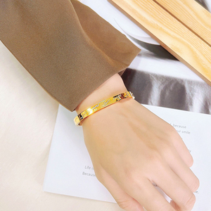 Brazalete de Acero de Titanio Resistente al Deslustre, Chapado en Oro Real, con Corazón y Amor Eterno, <span class=keywords><strong>para</strong></span> Mujer, Pareja, Mejor Amiga, Joyería - Product Image 5