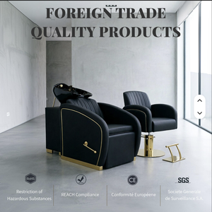 Sillón de peluquería reclinable ergonómico personalizable, sillón de barbero hidráulico, lujoso estilo moderno de salón en cuero PU negro y dorado - Product Image 3
