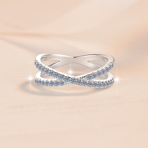 Anillo <span class=keywords><strong>de</strong></span> Diamantes Moissanite en Forma <span class=keywords><strong>de</strong></span> X, Elegante y a la Moda, para Mujer, Anillo <span class=keywords><strong>de</strong></span> Plata <span class=keywords><strong>de</strong></span> Ley S925, Venta al por Mayor - Product Image 2
