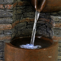 Fuente de Agua Decorativa de Resina de Diseño Creativo de 40 cm de Alto con Cascada, para Interiores/Exteriores, con Luz LED para Adornos de Jardín