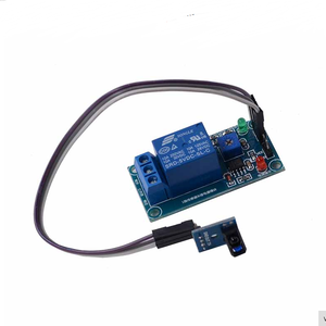 Modulo Sensore Ottico TCRT5000 5V/12V, Interruttore Fotoelettrico a Infrarossi, Amplificatore di Linea Bianca e Nera - Product Image 3