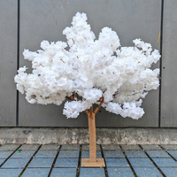 S506 Nouveau design Arbre floral artificiel de 1,20 m de haut, blanc ivoire, centre de table floral pour décoration de table de mariage