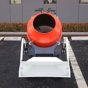 Fábrica profesional 500L Máquina mezcladora de concreto sobre orugas Mini camión mezclador de concreto de carga automática a la venta - Product Image 3