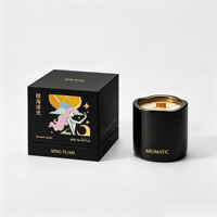 Boîte rigide sur mesure avec couvercle et base, finition noir mat, estampage à chaud doré, avec insert intérieur en EVA découpé pour l'emballage de bijoux