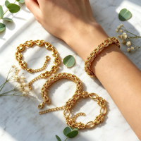 Bracelet tendance pour femme en acier inoxydable plaqué or 18 carats de haute qualité, avec chaîne à maillons épais en forme de cœur et fermoir à bascule, micro-incrustations