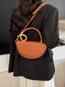 Bolso de Diseño Exclusivo de Alta Gama, Estilo Vintage, Forma de Media Luna, Poliéster, Simple, Versátil, Bandolera, Cierre Magnético - Product Image 3