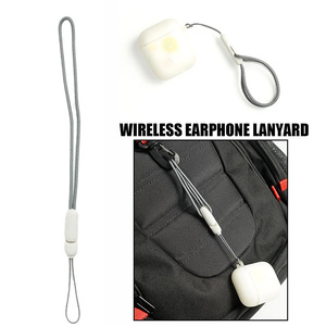 สายคล้องคอ Carabiner Incase สำหรับ <span class=keywords><strong>Airpods</strong></span> <span class=keywords><strong>Pro</strong></span> - Product Image 1