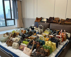 Borsa a Tracolla da Donna Personalizzata in Pelle Vegana con Patta, Pochette da Sera Impermeabile in PU con Chiusura Aperta e Tracolla a Catena Effetto Pelle di Serpente - Product Image 4