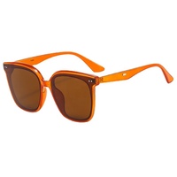 Vente chaude en gros femmes hommes lunettes de soleil durables carré mode UV400 lentilles rétro Vintage lunettes de soleil
