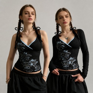 Camiseta de Manga Larga con Cuello en V y Estampado Floral Vintage Y2K para Mujer, Blusa Informal de Moda Urbana en Oferta - Product Image 1