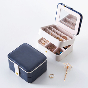 Pochette Minimaliste en Velours de Luxe Personnalisée pour Bijoux avec Miroir, Emballage en Cuir Personnalisé pour Bijoux Faits Main, Personnalisable - Product Image 2