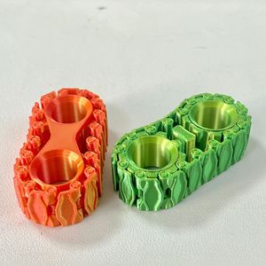 Jouets anti-stress et de décompression en plastique en forme de chenille, populaires à l'international, fabriqués en Chine, unisexe - Product Image 1