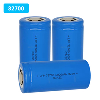 Cellules de batterie LiFePO4 cylindriques 32700 3,2V 6000mAh 3000 cycles pour éclairage solaire LED et outils électriques