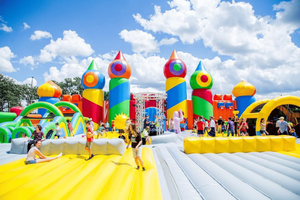 Commercial Outdoor <b>Inflatable</b> <b>Games</b> House Obstacle Playground Gonflables Amusement Trampoline Park Large Trampoline Park Inflata - Product Image 3
