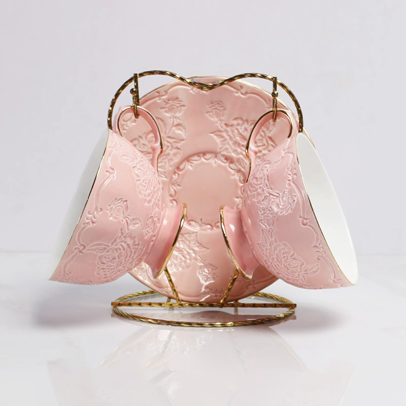 ถ้วยคู่และจานรอง-D