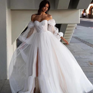 Robe de mariée légère française 2024 nouveau Style Super fée forêt série hors épaule à manches longues petite queue en plein air - Product Image 3