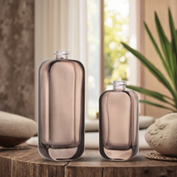 Flacon pompe carré en verre écologique avec couvercle en bambou, personnalisable, finition givrée électroplaquée, pour sérum de soin, 30ml 50ml 100ml 120ml