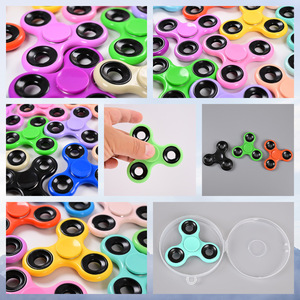 Bán buôn tùy chỉnh ABS nhựa Thần Tài <span class=keywords><strong>Spinner</strong></span> ba ngón tay căng thẳng cứu trợ ngón tay đồ chơi - Product Image 4