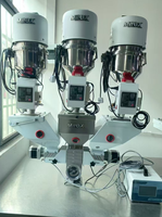 Mélangeur conique à double vis automatique en acier inoxydable contrôlé par PLC, moteur pas à pas, doseur volumétrique à vis pour injection