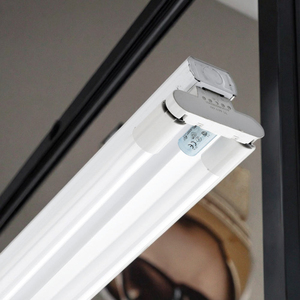 Độ sáng cao T8 <span class=keywords><strong>T5</strong></span> <span class=keywords><strong>LED</strong></span> ống ánh sáng lịch thi đấu 2ft 4ft đôi ống Bracket với độ sáng cao đèn Holders & căn cứ - Product Image 2