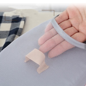 Portable Mini planche à <span class=keywords><strong>repasser</strong></span> <span class=keywords><strong>Protection</strong></span> gants poche ménage <span class=keywords><strong>Table</strong></span> à <span class=keywords><strong>repasser</strong></span> support pour suspendu Machine à <span class=keywords><strong>repasser</strong></span> - Product Image 4