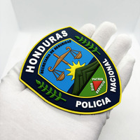 Écusson en caoutchouc PVC souple avec logo 3D en relief, personnalisé OEM/ODM, style thermocollant, accessoires pour chapeaux, patch personnalisé pour badges