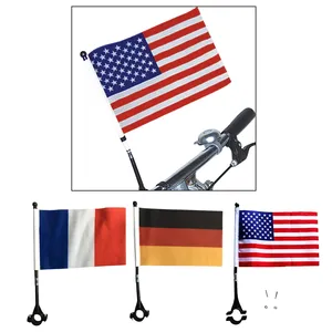 Vente en gros de drapeaux moto double face personnalisés qualité supérieure en acier inoxydable 14*21 cm 100% polyester métal