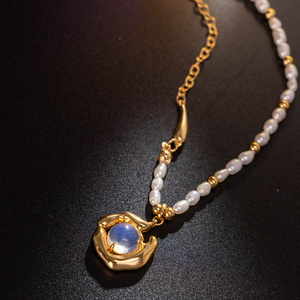 Collar con Colgante de Piedra Lunar y Perla Natural de Agua Dulce con Cadena de Eslabones Estilo Bohemio, Chapado en Plata, Joyería para Fiesta - Product Image 1