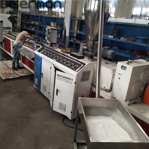 Máquina <span class=keywords><strong>de</strong></span> fabricación <span class=keywords><strong>de</strong></span> perfiles <span class=keywords><strong>de</strong></span> conductos/canalización <span class=keywords><strong>de</strong></span> cables eléctricos <span class=keywords><strong>de</strong></span> Pvc - Product Image 3