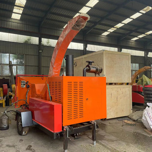 Utilisation routière à grande vitesse Mobile Wood Branch Chipper Tree Cutting Machine Wood Crusher - Product Image 2