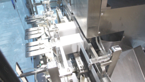 Machines d'emballage de boxe personnalisées LWT Machine <span class=keywords><strong>à</strong></span> cartonner automatique <span class=keywords><strong>à</strong></span> grande vitesse pour crayons <span class=keywords><strong>à</strong></span> crayons <span class=keywords><strong>à</strong></span> stylo plume - Product Image 5