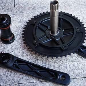 <span class=keywords><strong>Pignon</strong></span> de vélo à vitesse fixe en alliage d'aluminium 49T, plateau de chaîne de vélo, VTT 144 mm BCD, jeu de manivelle, vélo VTT, manivelle de vélo - Product Image 3