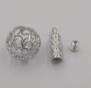 Pendentif Collier Boule Urne Funéraire en Argent <span class=keywords><strong>Sterling</strong></span> 925 Plaqué Or, Design Sphères Creuses Uniques, pour Cendres, Cadeau - Product Image 5