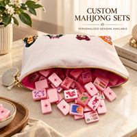 En stock : Ensemble de Mahjong Premium Gravé avec des pions en Acrylique Rose Nacré et des motifs de dessins animés rétro, idéal pour un cadeau, 160 tuiles