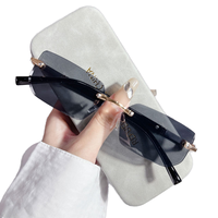Lunettes de soleil de luxe sans monture pour femmes 2025 coupe de précision polygone dégradé lentille PC cadre pilote Style lunettes