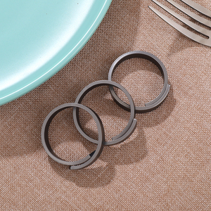 Wholesale <b>Matt</b> Black Round Zinc Alloy Wedding <b>Table</b> Napkin Ring Metal Party Gold Round Napkin Holder For <b>Table</b> Decoration - Product Image 1