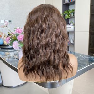 Pelucas sintéticas de encaje frontal con ondas de agua, color castaño, de alta calidad, 13x4, encaje transparente, resistentes al calor, 14 pulgadas, sin pegamento - Product Image 1