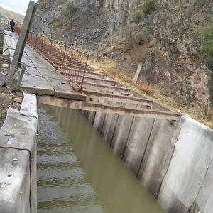 ที่นอนคอนกรีตผ้าห่มซีเมนต์ไฟเบอร์ปูบนผนังคอนกรีต - Product Image 6