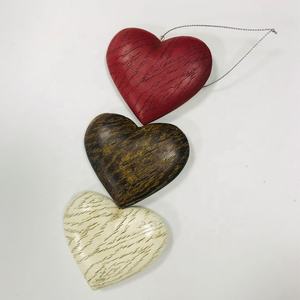 Résine décorative personnalisée en forme de cœur, ornement fait à la main, pendentif en forme de cœur, cadeau de noël, <span class=keywords><strong>prix</strong></span> d'usine - Product Image 3