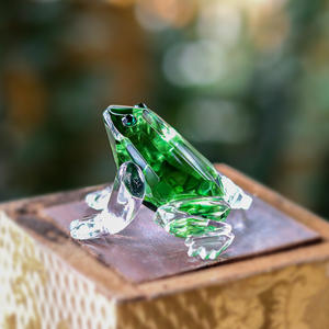 Petite boule de cristal verte, figurine écologique, presse-papiers, centre de table, ornement, collection d'animaux, décoration de la maison, cadeau - Product Image 5