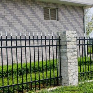 מעקה רחוב מודרני מצופה אבקה מגולוון עמיד בפני חלודה עבור וילה חיצונית, מלון, גינה, חצר, קניון, בית חולים - Product Image 1