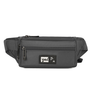 Riñonera Deportiva de Viaje con Cierre Personalizado, Rectangular, Impermeable, de Poliéster, Moderna, Ligera y Elegante - Product Image 2