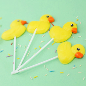 Lecca-lecca Personalizzato a Forma di Paperella Gialla 20g, Caramella Dura 3D al Gusto di Frutta per Bambini - Product Image 2