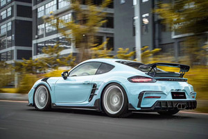 ชุดตัวถังคาร์บอนไฟเบอร์สไตล์ใหม่สำหรับ Porsche 718 Cayman 982พร้อมด้วยสปอยเลอร์กันชนหน้าและกระโปรงข้างที่ได้รับการอัพเกรด - Product Image 6
