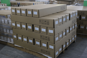 Hot Sale Eco Solvent Inkjet Printing PVC Self <strong>Adhesive</strong> <strong>Vinyl</strong> Film <strong>Roll</strong> for Cars <strong>Printable</strong> Glossy Self <strong>Adhesive</strong> <strong>Vinyl</strong> <strong>Rolls</strong> - Product Image 6