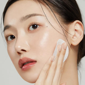 แผ่นเช็ดทำความสะอาดรูขุมขน Zero Pore Pad ของเกาหลี Medicube ผลิตภัณฑ์ดูแลผิวหน้า ด้วยกรดซาลิไซลิก ช่วยผลัดเซลล์ผิว ลดรูขุมขน ด้วย <span class=keywords><strong>AHA</strong></span> <span class=keywords><strong>และ</strong></span> <span class=keywords><strong>BHA</strong></span> - Product Image 2