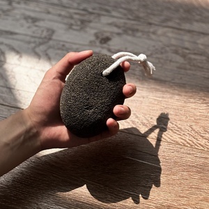 Piedra Pómez Volcánica para Pies, Removedor <span class=keywords><strong>de</strong></span> Callos Negro para Talones y Palmas, Herramienta <span class=keywords><strong>de</strong></span> Exfoliación para Pedicura, Piel Seca y Muerta - Product Image 4