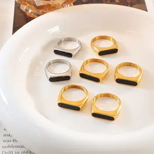 High End Pvd 18k Gold Plated Black White Shell Finger Rings Women Stainless Steel Jewelry anillos de oro